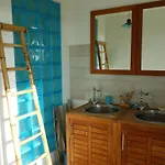 Robinson-villa Mit Meerblick- 50m Vom Entfernt By Interhome בית נופש *