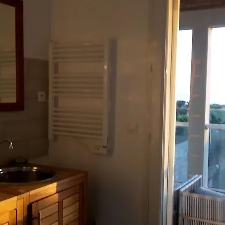 Robinson-villa Mit Meerblick- 50m Vom Entfernt By Interhome * Denneville